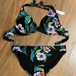 NWT Old Navy Women’s Swim Bikini Set Large